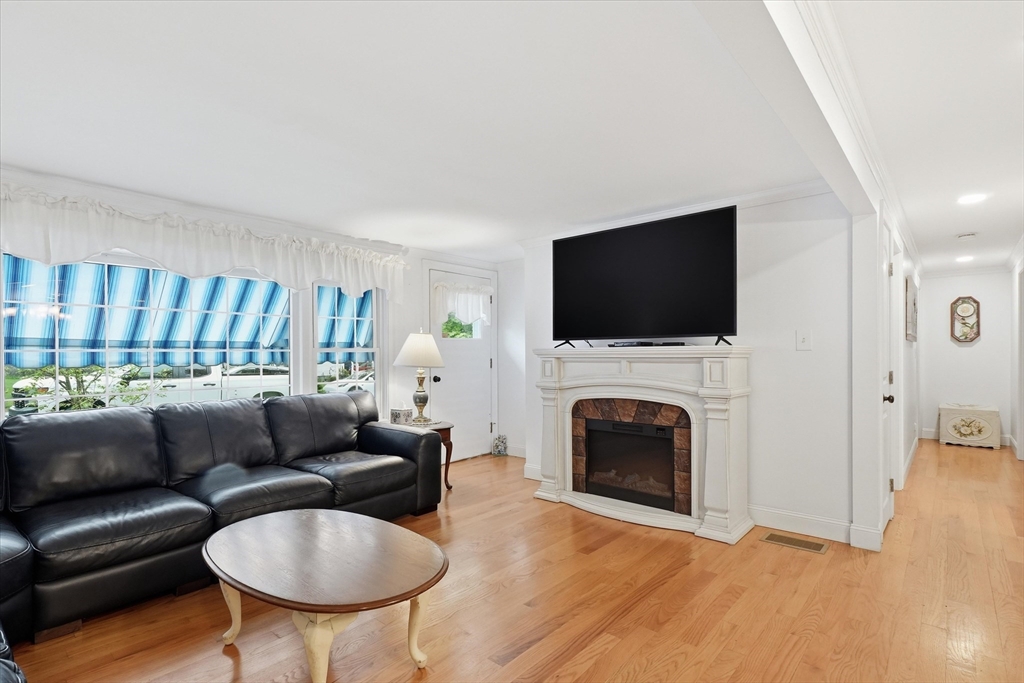 57 Hickory Rd, Leominster, MA, 57 Hickory Rd, Leominster, MA Photo #14