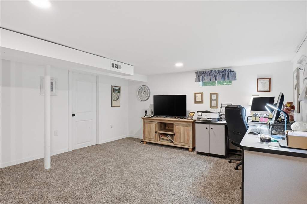 57 Hickory Rd, Leominster, MA, 57 Hickory Rd, Leominster, MA Photo #24