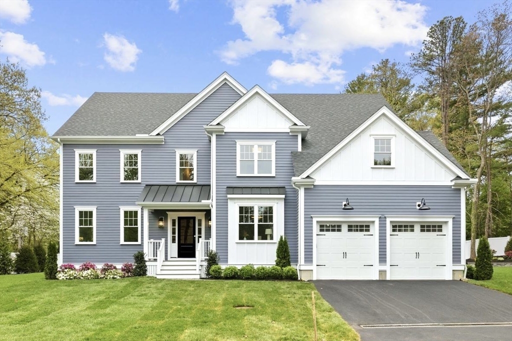 Photo of 2 Westwood Rd, Lexington, MA