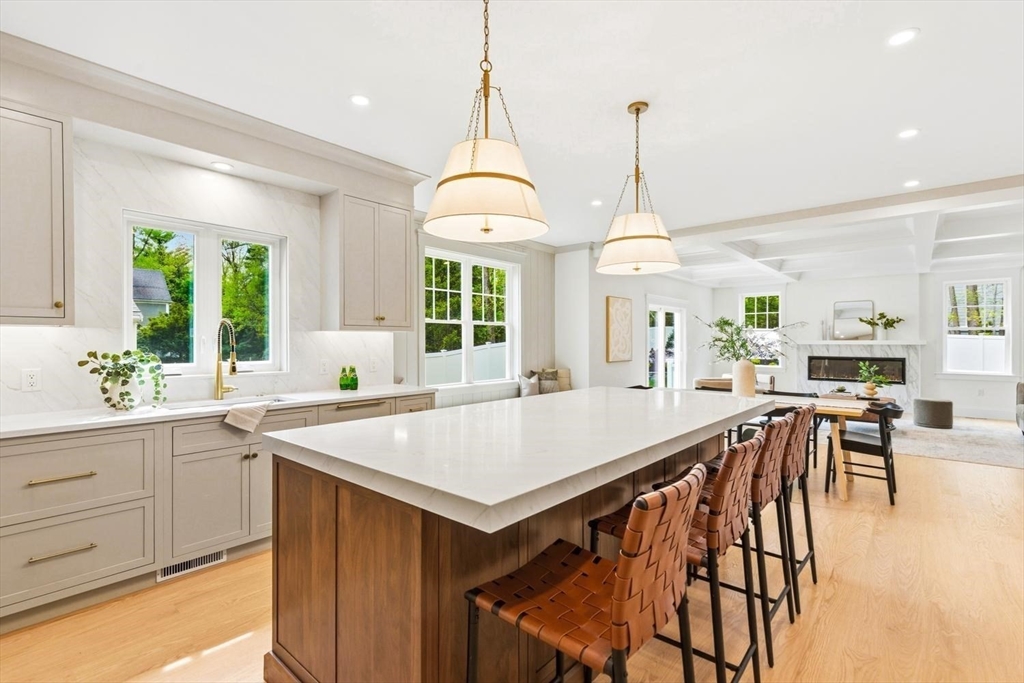 2 Westwood Rd, Lexington, MA Photo #6