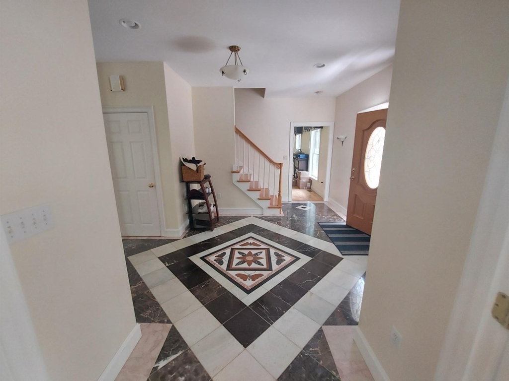 1 Chestnut St