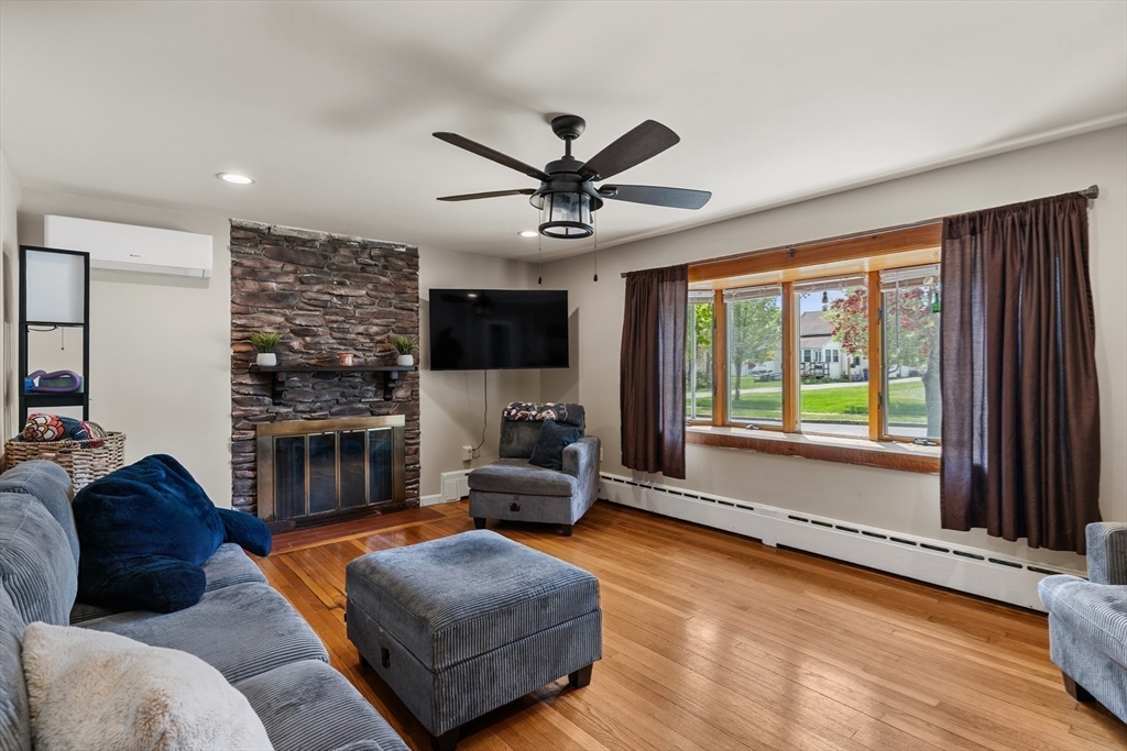 259 Jarry St, New Bedford, MA Photo #6