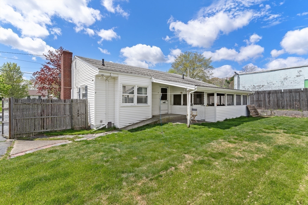 259 Jarry St, New Bedford, MA Photo #22