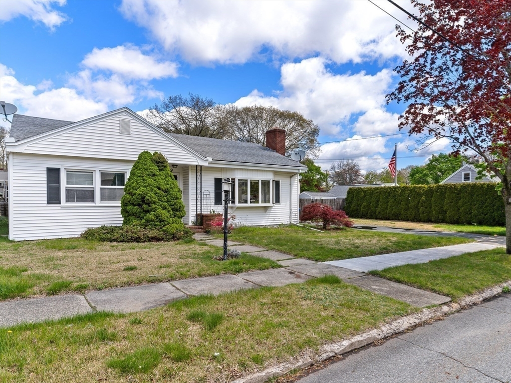 Photo of 259 Jarry St, New Bedford, MA