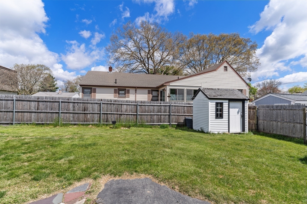 259 Jarry St, New Bedford, MA Photo #23