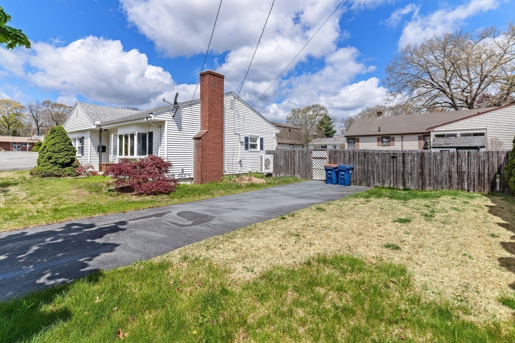 259 Jarry St, New Bedford, MA Photo #21