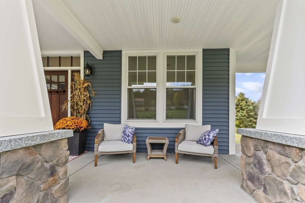 112 Nourse Rd
