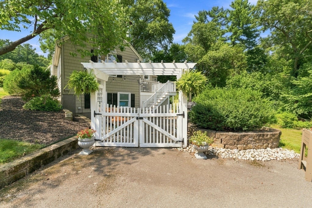 25 Cedarwood Rd, Stoughton, MA, 25 Cedarwood Rd, Stoughton, MA Photo #30