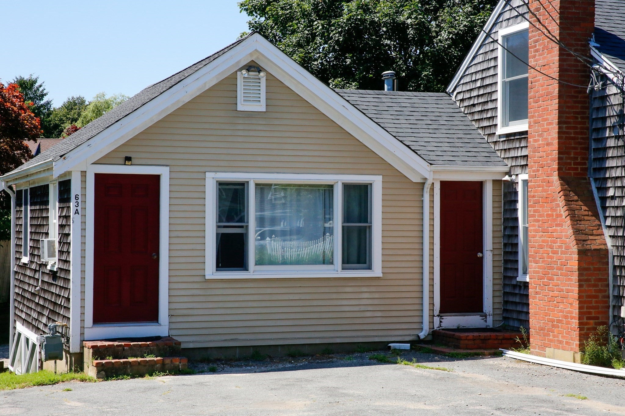 63 Crowell Rd