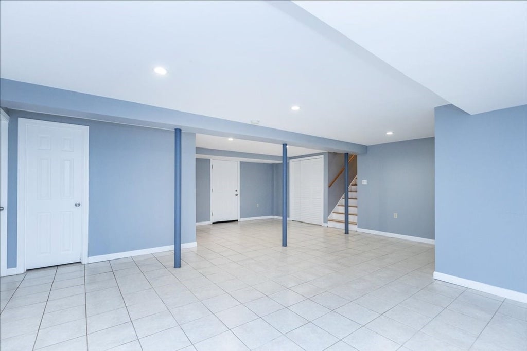 98 Pleasant View St, Methuen, MA, 98 Pleasant View St, Methuen, MA Photo #24