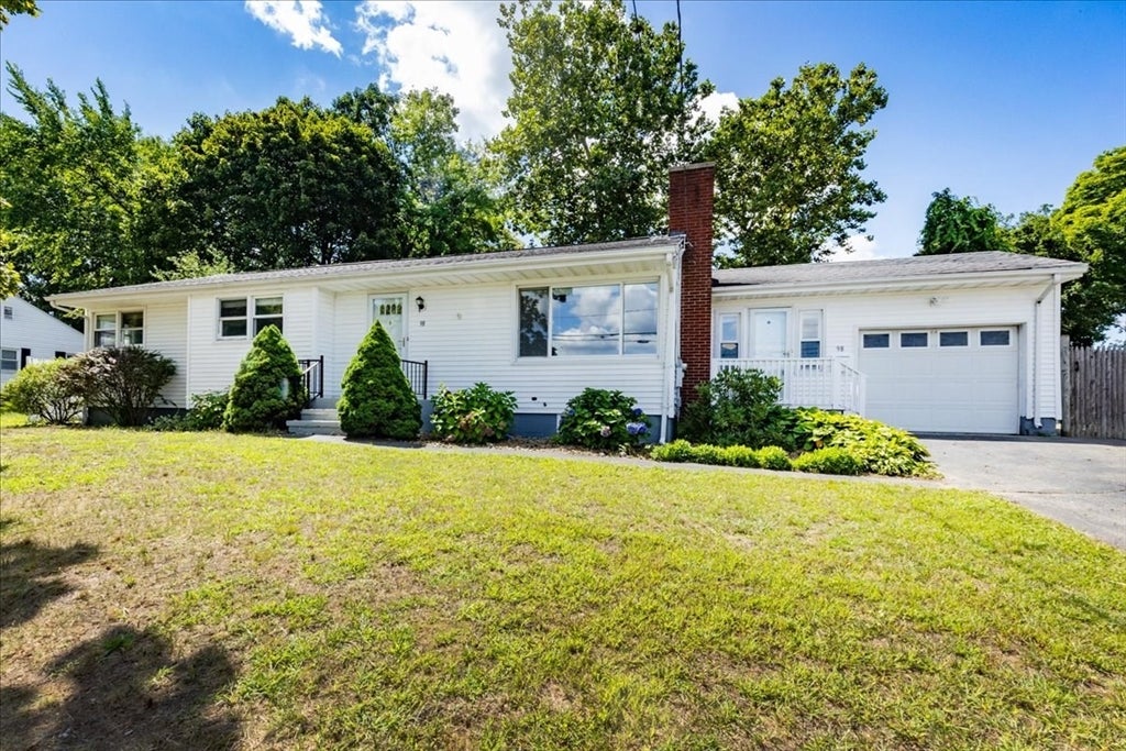 98 Pleasant View St, Methuen, MA, 98 Pleasant View St, Methuen, MA Photo #1