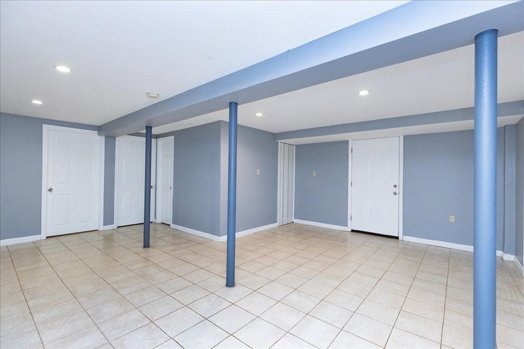 98 Pleasant View St, Methuen, MA, 98 Pleasant View St, Methuen, MA Photo #23
