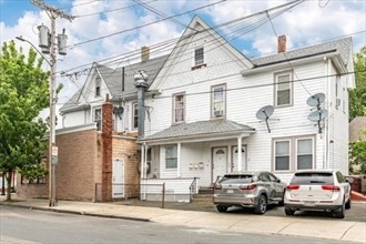 619 Broadway