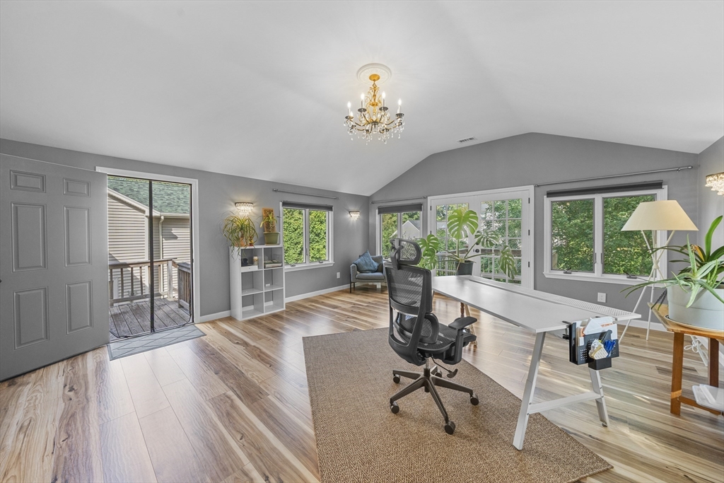 9 Oak Drive