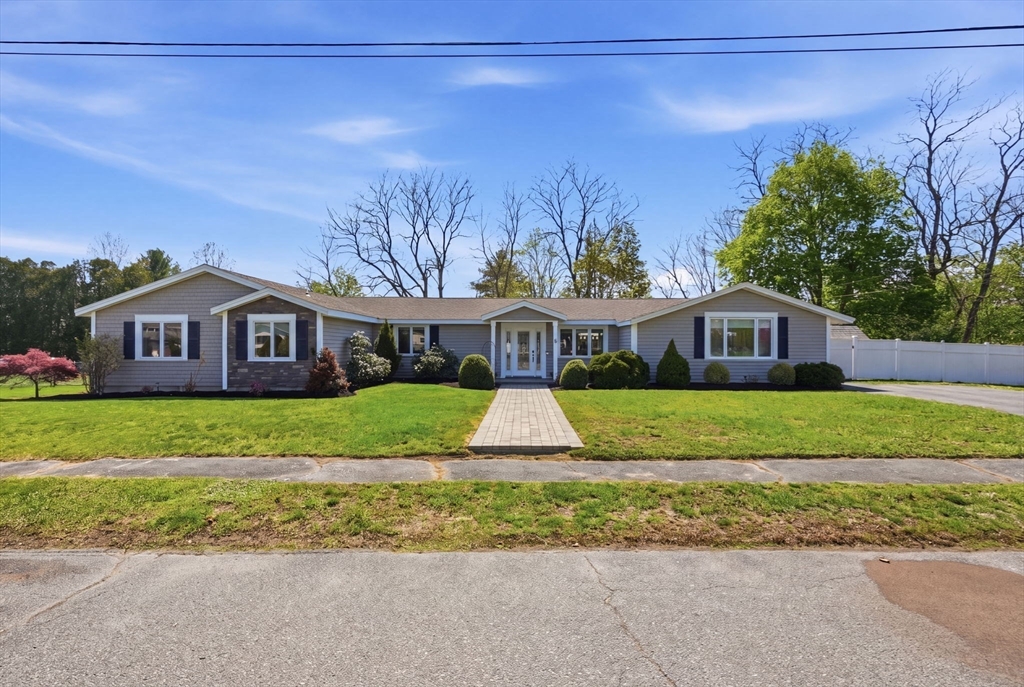 8 Lisa Rd, Peabody, MA, 8 Lisa Rd, Peabody, MA Photo #1
