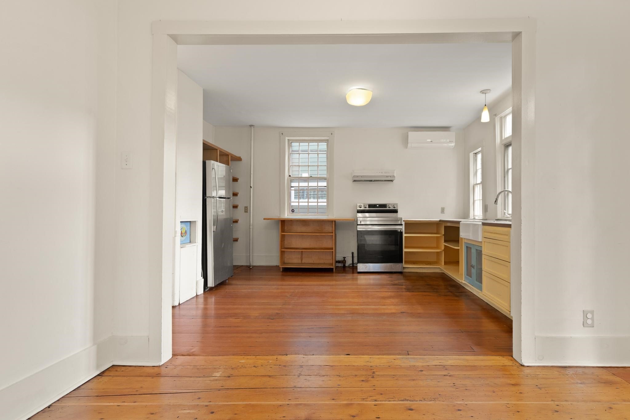 131 Carolina Ave, Boston, MA Photo #11