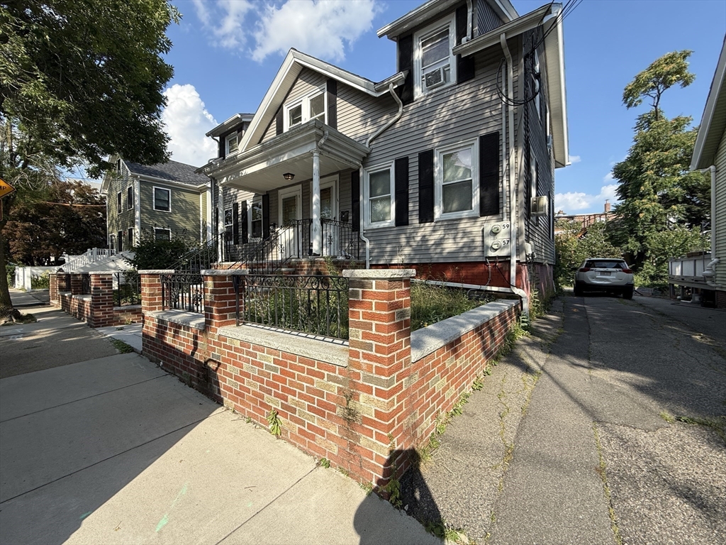 57-59 Myrtle St