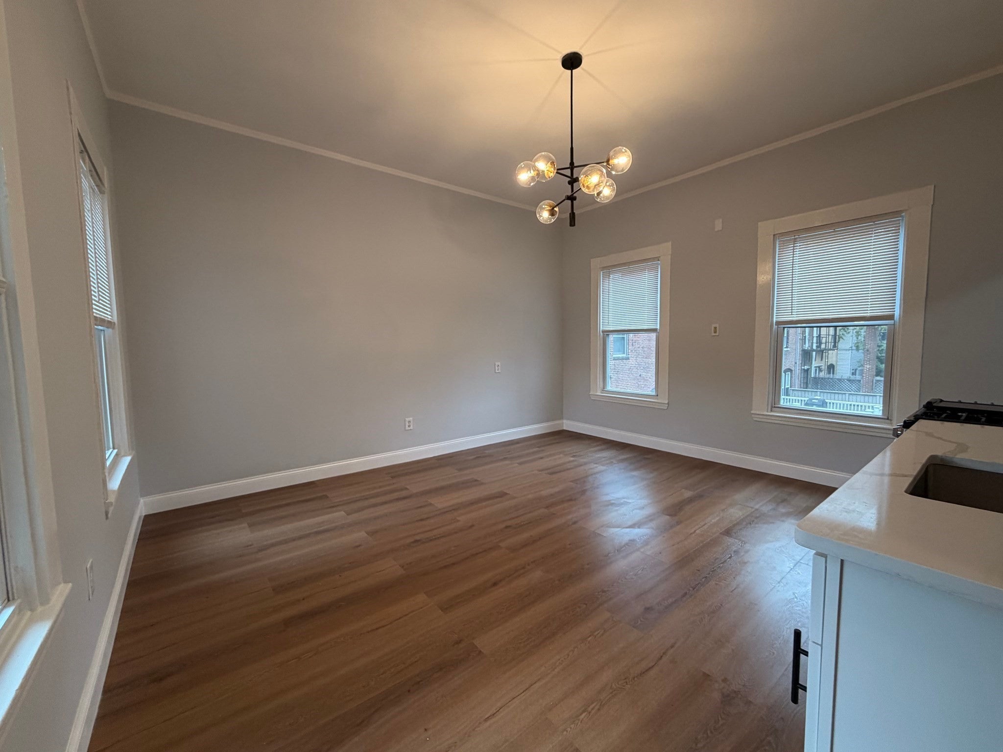 195 Green St #3, Cambridge, MA Photo #2
