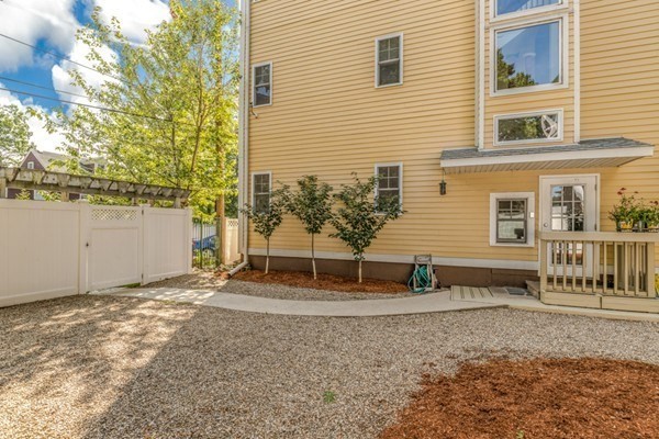 53 Corey St 1
