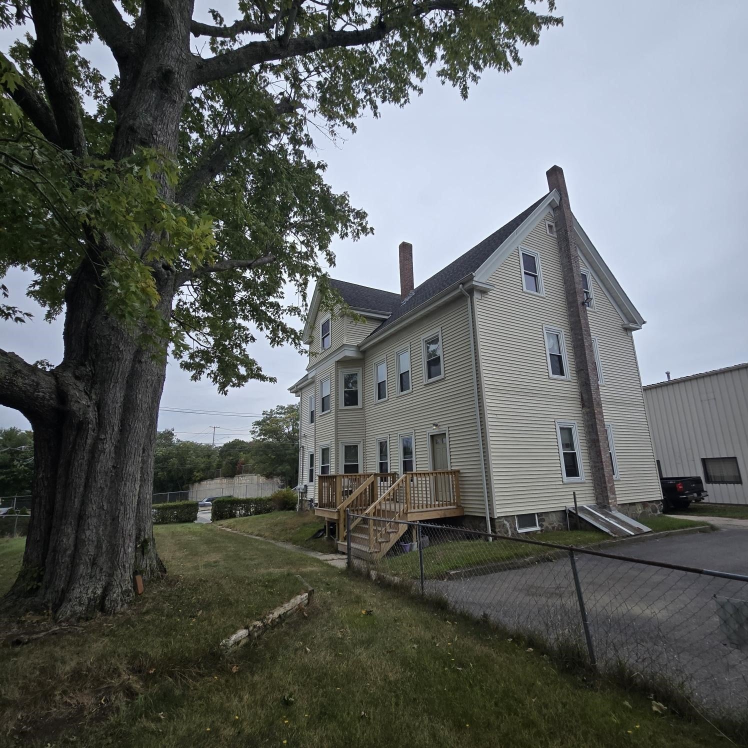 201 Spark St, Brockton, MA, 201 Spark St, Brockton, MA Photo #5