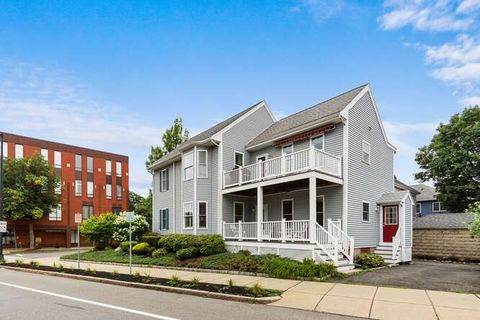46 Yale Ave Wakefield MA 01880
