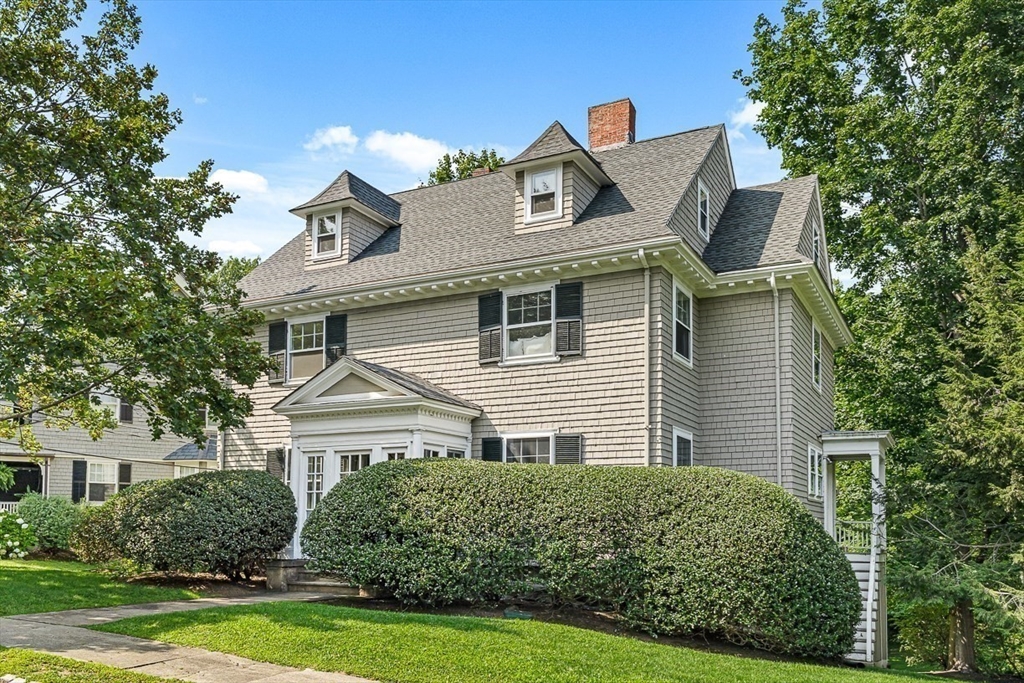 19 Glengarry Road