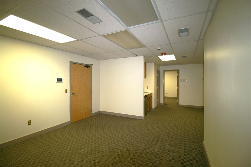 615 Jefferson Blvd B206