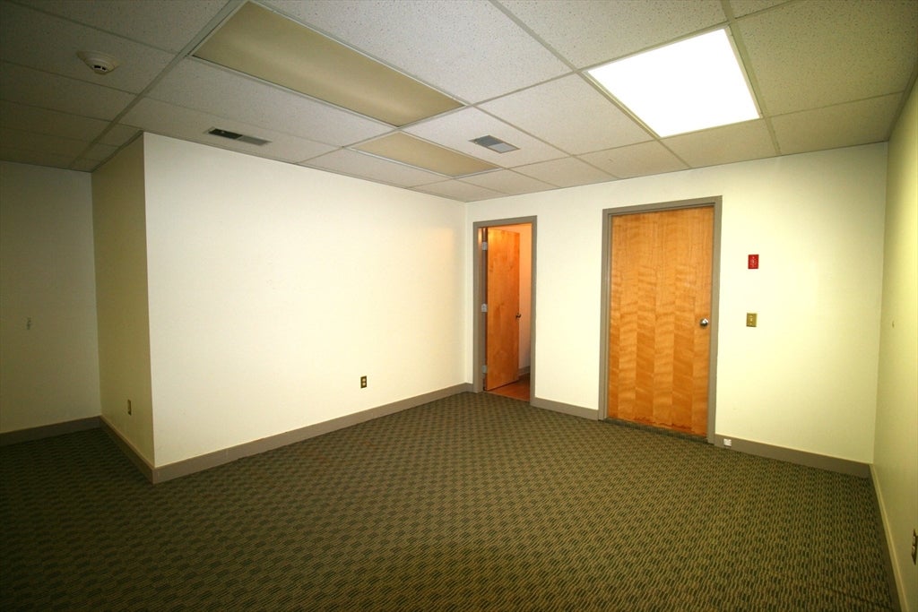 615 Jefferson Blvd B206