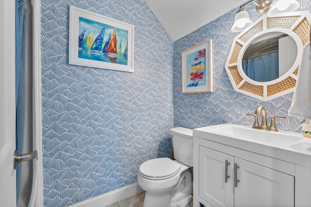 22 Mid Iron Way 7511