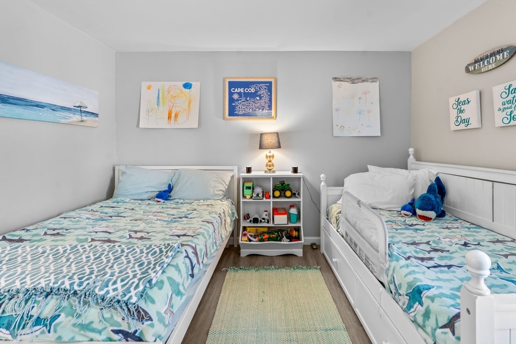 22 Mid Iron Way 7511