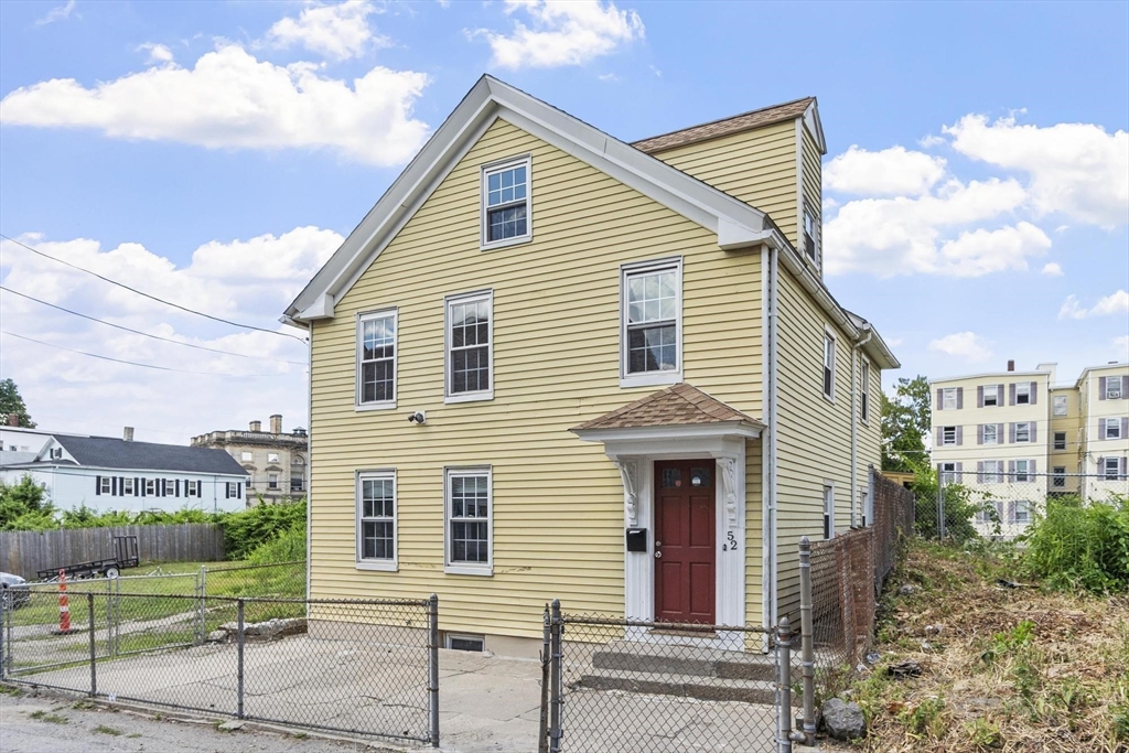 52 Auburn St