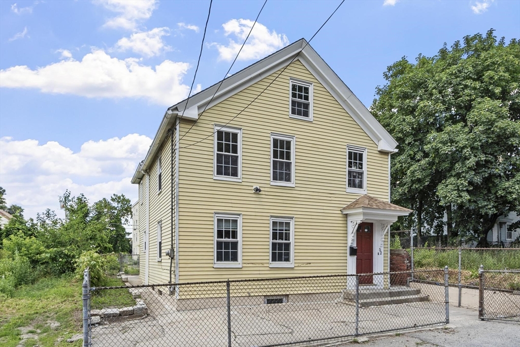 52 Auburn St