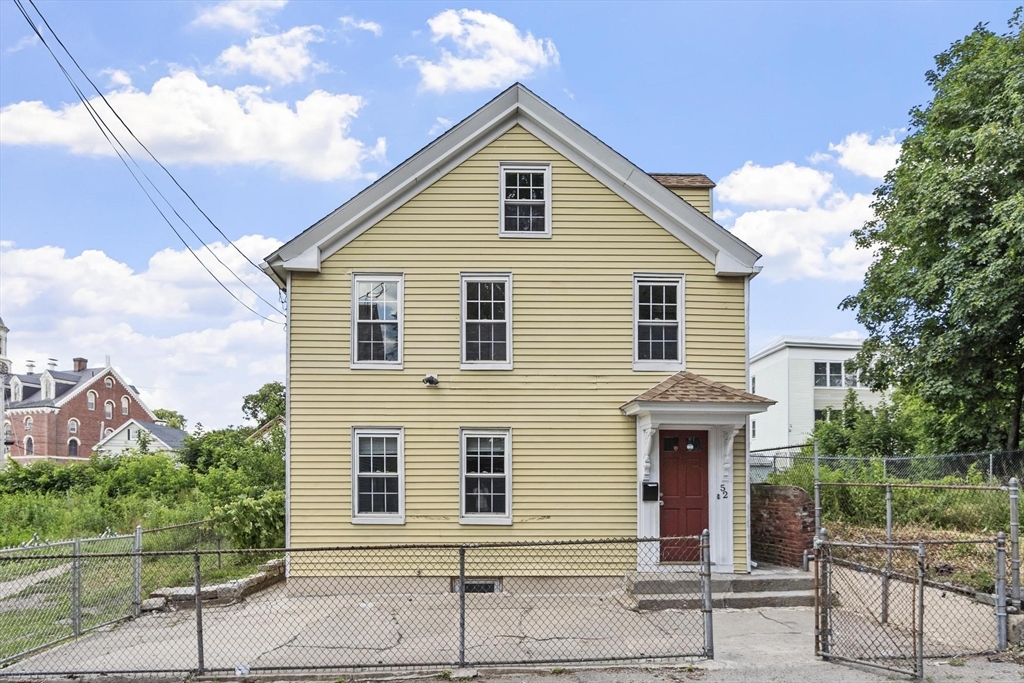 52 Auburn St