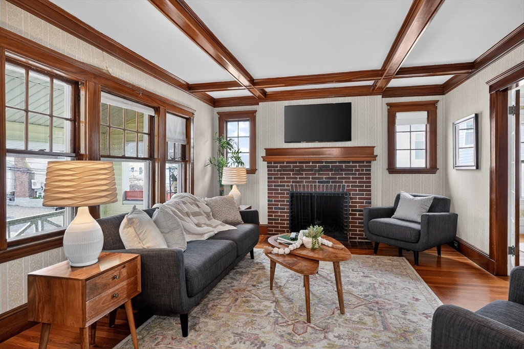 396 School Street 396