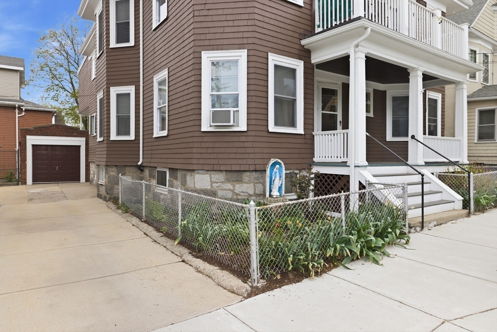 126-130 Summer Street
