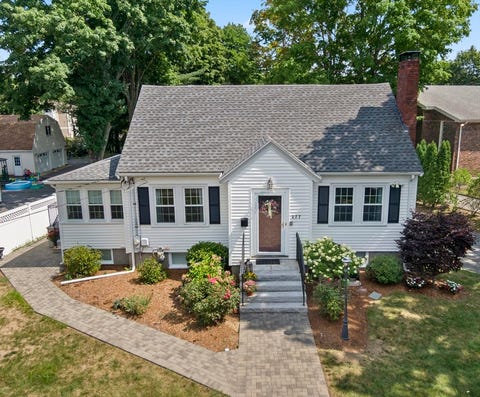 Photo of 277 Vernon Street, Wakefield, MA 01880 (MLS # 73565563)