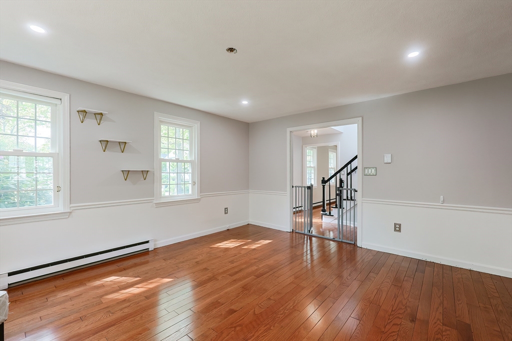 61 Old Farm Rd.
