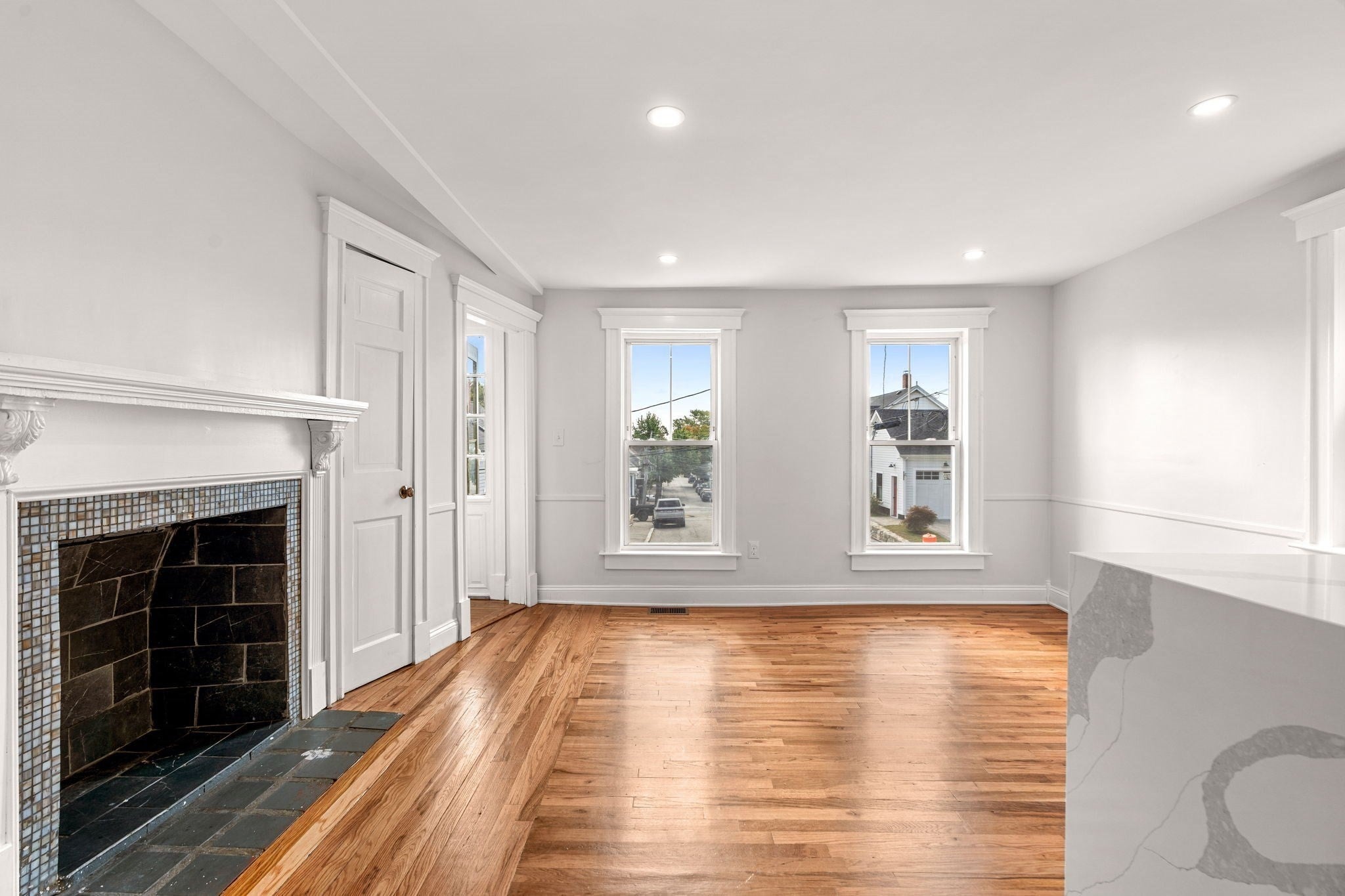 17 Cottage Street, Marblehead, MA, 17 Cottage Street, Marblehead, MA Photo #5