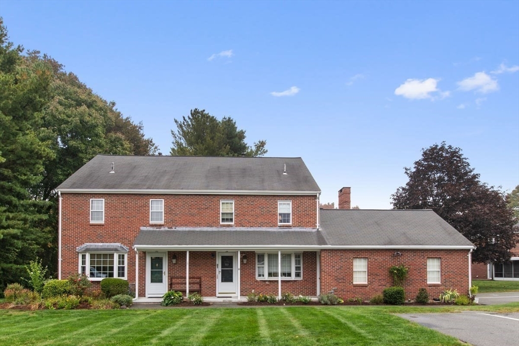 82 Frances Dr 82