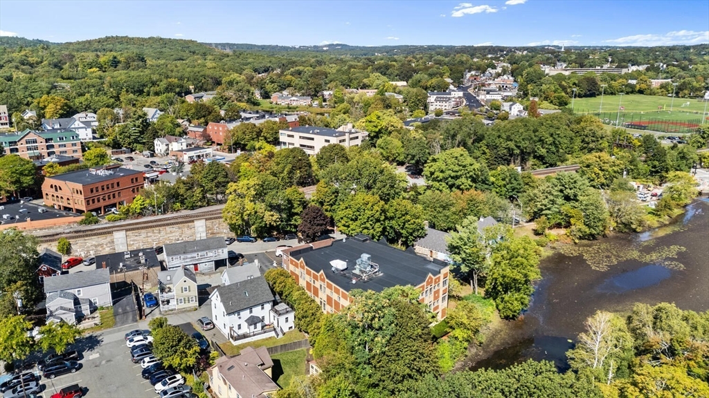 63 Shore Road 35