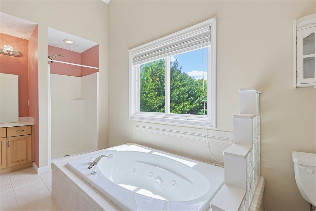 1003 Old Bridge Ln #1003, Bellingham, MA Photo #31