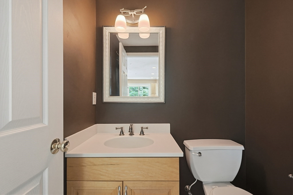 1003 Old Bridge Ln #1003, Bellingham, MA Photo #11
