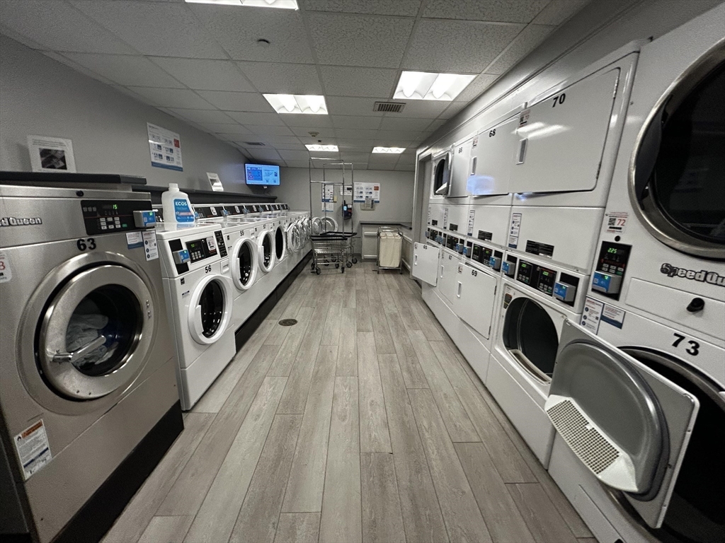 77 Pond Ave #1009, Brookline, MA Photo #8