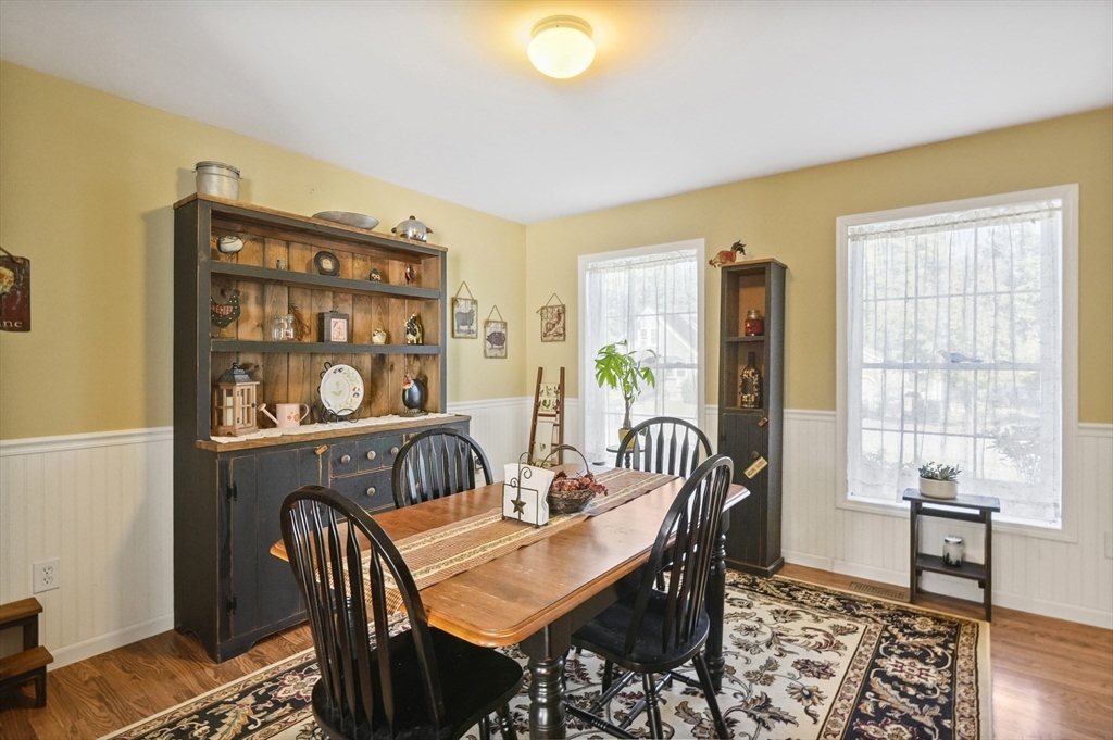 11 Maplewood Road