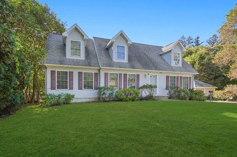 11 Maplewood Road Millbury MA 01527