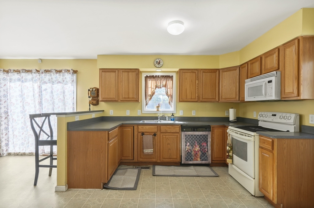 11 Maplewood Road