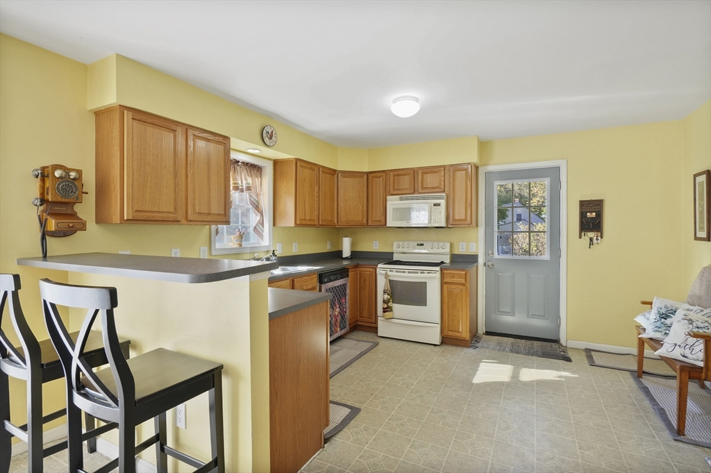 11 Maplewood Road