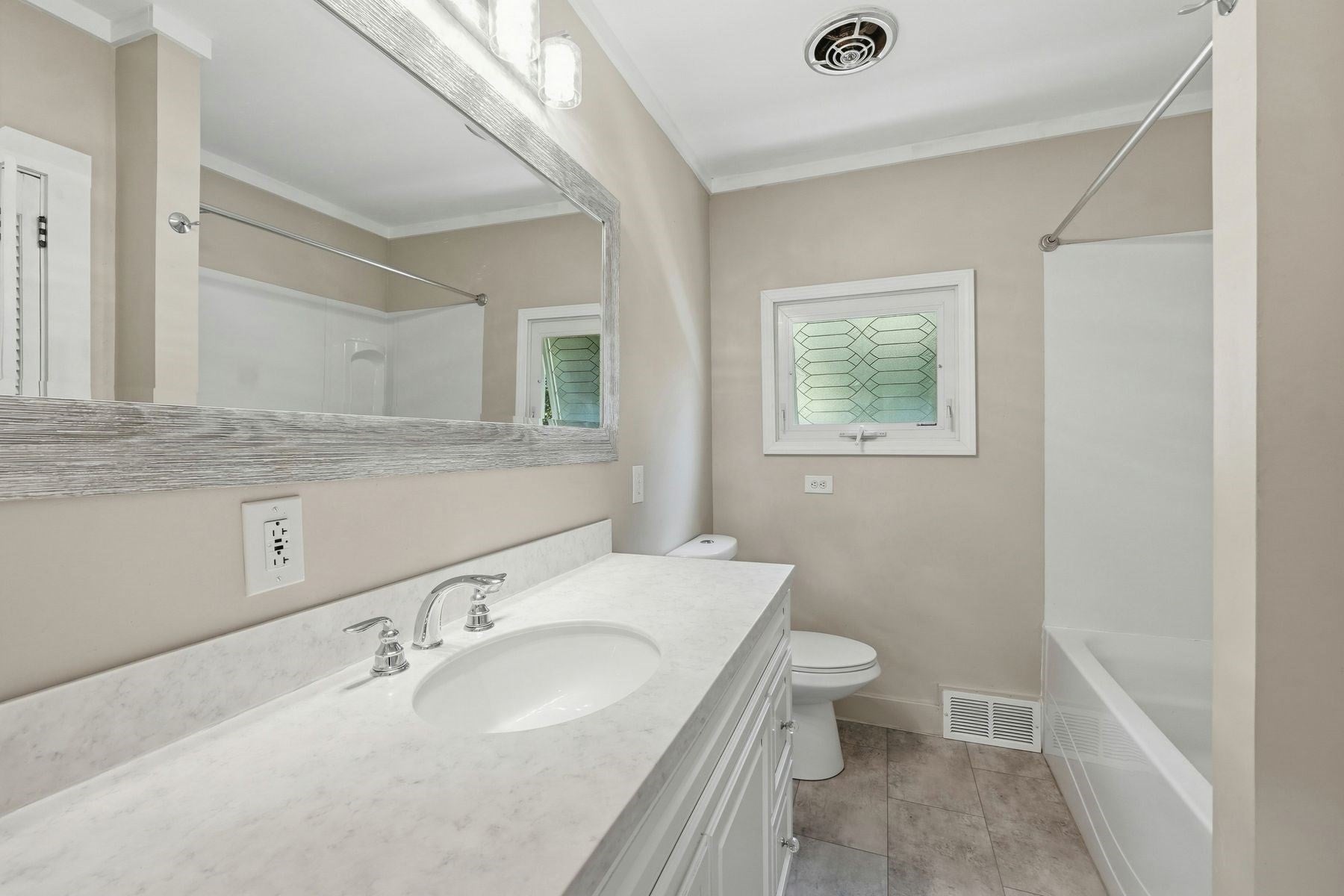 7 Athens St, Auburn, MA, 7 Athens St, Auburn, MA Photo #16