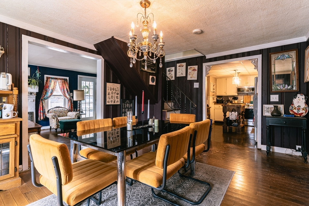 2 Natural History Dr.