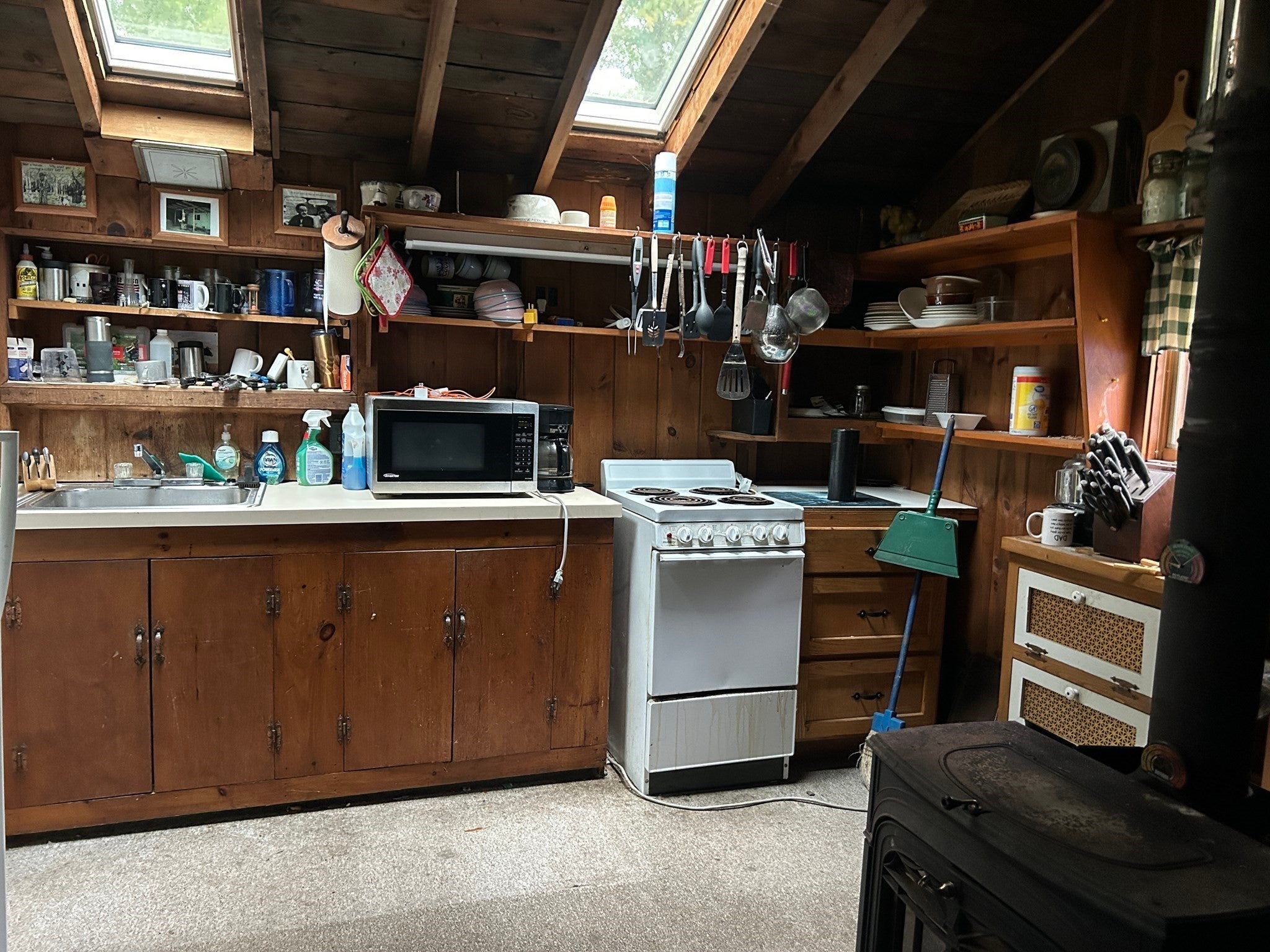 96 West St, Plainfield, MA Photo #22